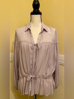 YOUNG FABULOUS & BROKE Lavender Tie-Front Peasant Blouse; Size small; NWOT